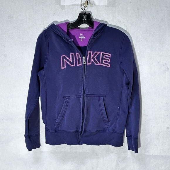 NIKE Sporty Athletic Purple Zip Up Women's Basketball Hoodie - Picture 2 of 6
